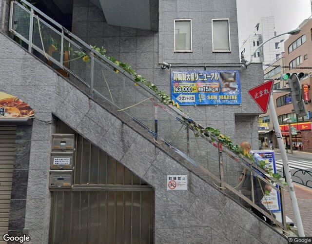 ホテル サンマリン 右側からの外観
