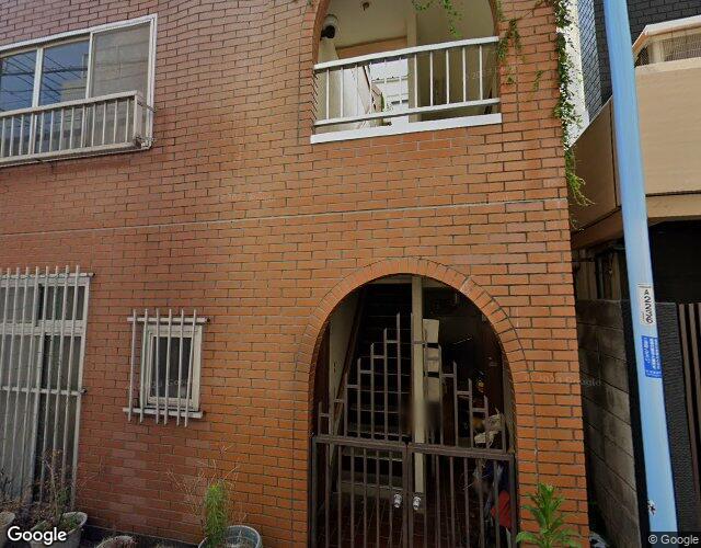 HOTEL 和紗 左側からの外観