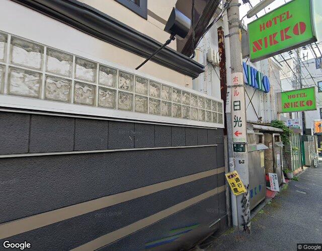 末広本館 左側からの外観