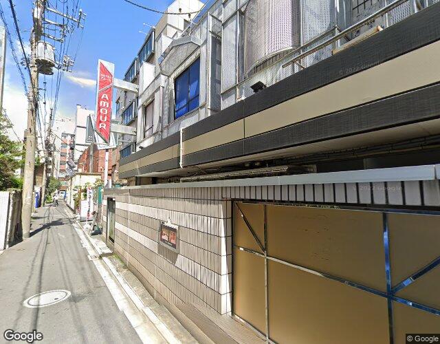 アムール 右側からの外観