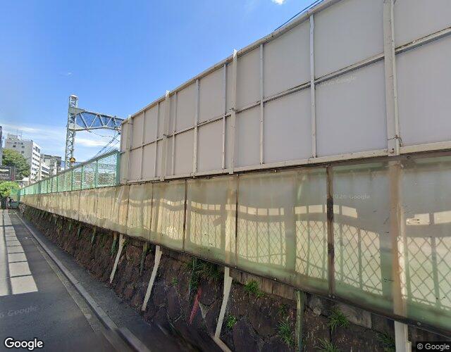 ホテル ENJU 本館 裏側からの外観