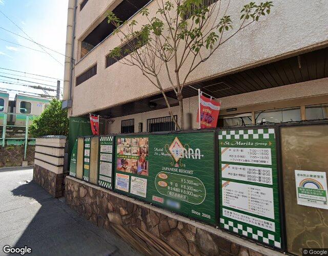 HOTEL SAVOY 左側からの外観