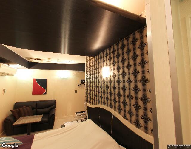 HOTEL KARUTA UGUISUDANI 左側からの外観