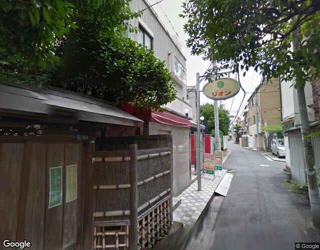 ホテル ステーション リオン 右側からの外観