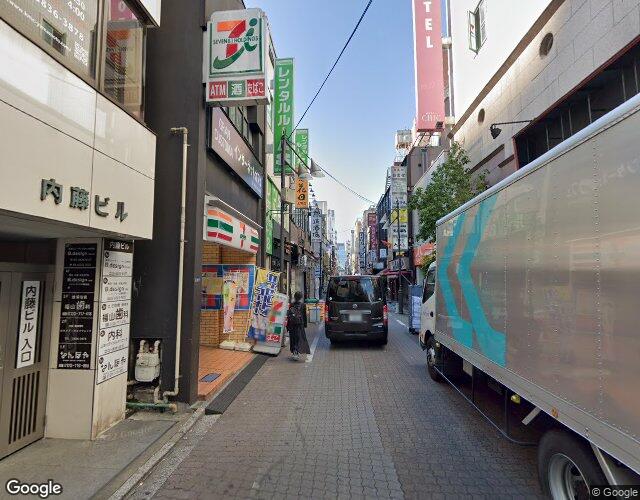 ホテル シック 裏側からの外観