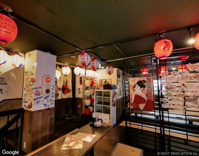 ニューアリス 右側からの外観