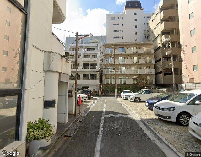 ホテル エレガンス 左側からの外観