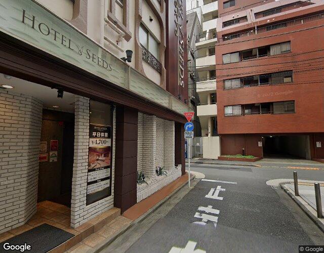 シーズ五反田 裏側からの外観