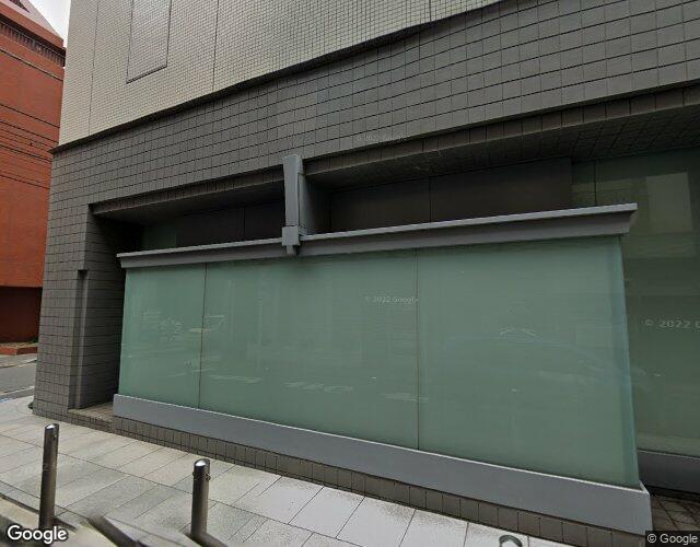 シーズ五反田 左側からの外観