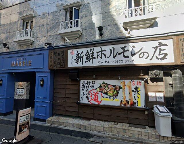 ホテル マーブル 左側からの外観