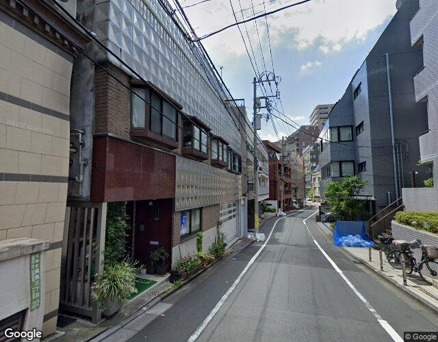 プランタン 裏側からの外観