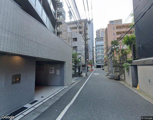 宿屋 湯島御苑 左側からの外観