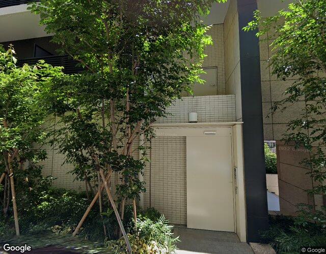 LeHOTEL 右側からの外観