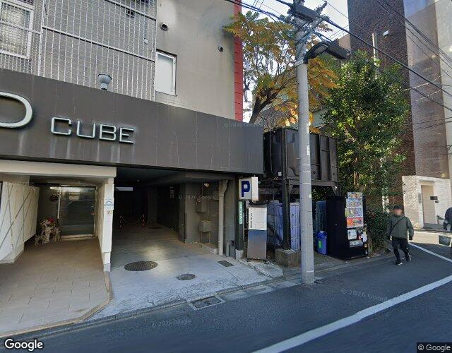 D CUBE 裏側からの外観