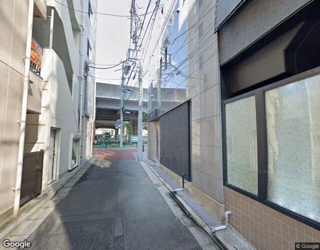 ホテル THE Mooon 左側からの外観