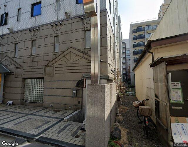 イマージュツー 右側からの外観