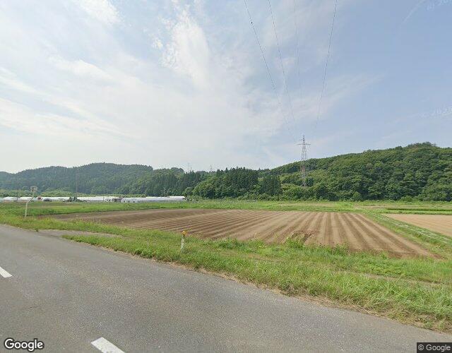 田園 裏側からの外観