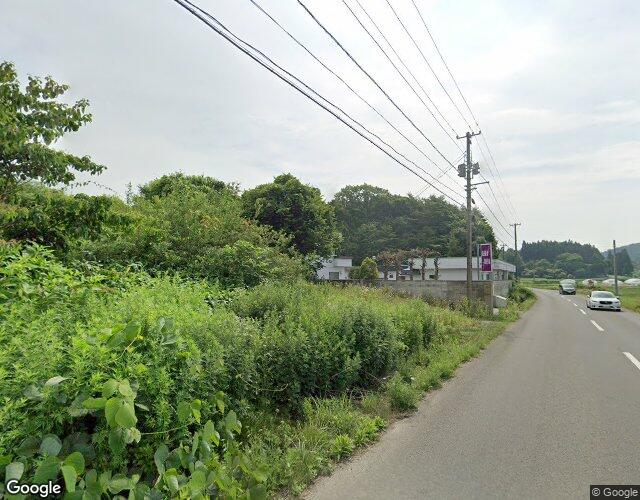 田園 右側からの外観
