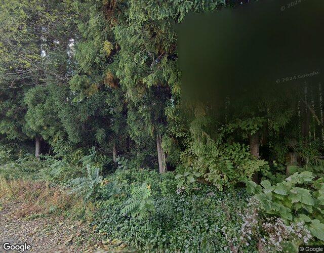 林檎帝 左側からの外観