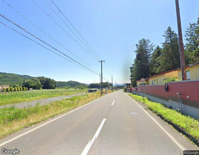 バリス 右側からの外観