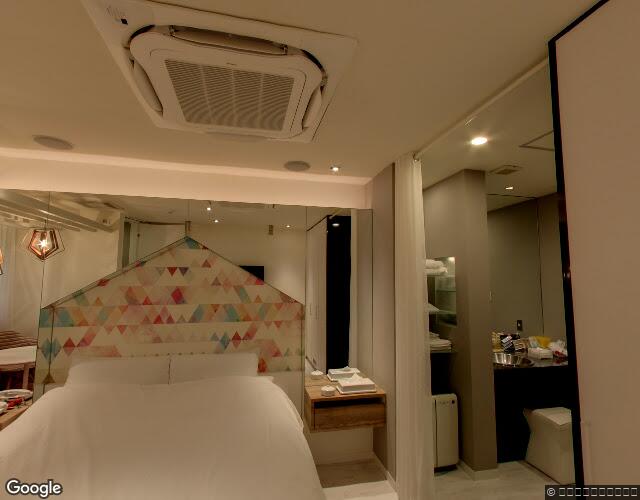 HOTEL FOURSEASONS KITAKAMI 右側からの外観