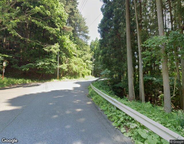 ホテル さざなみ 右側からの外観