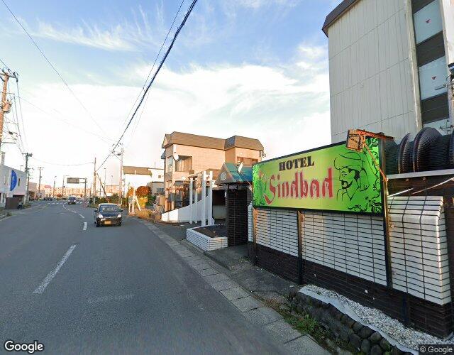 シンドバッド青森店 右側からの外観