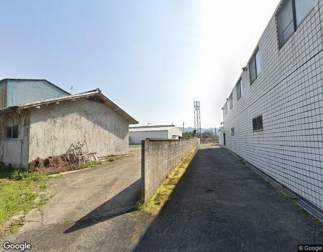 五條アイネ 裏側からの外観
