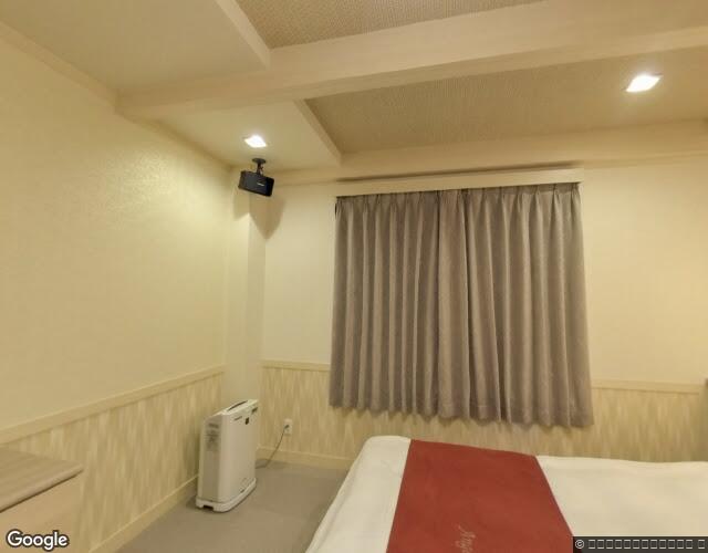 ホテル アンジュエトワール 堺 右側からの外観