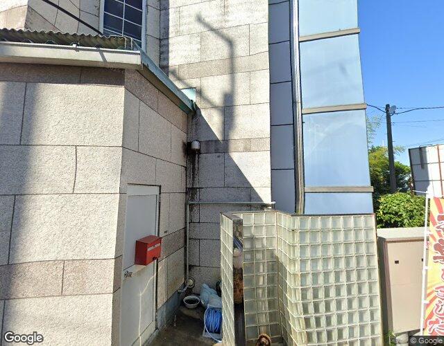 ホテル ゴルドーファビュラス 四條畷店 左側からの外観