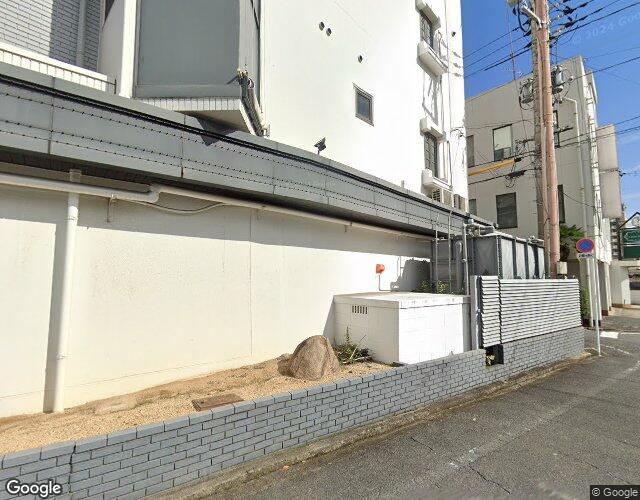 ANLI 右側からの外観