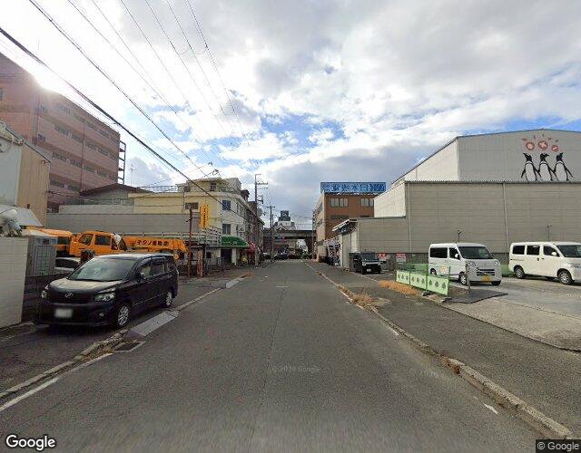 おひるねラッコ　東大阪 左側からの外観