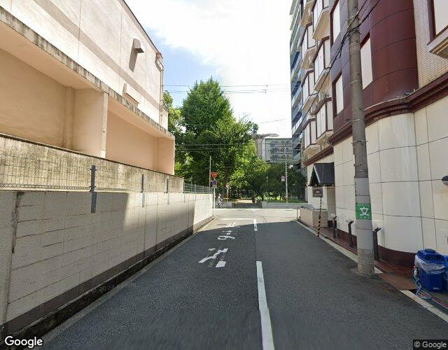 ホテル ヒルズ 右側からの外観