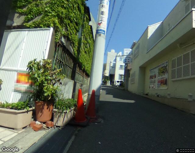 リベラル 男塾ホテルグループ 右側からの外観