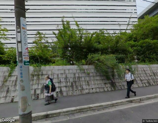 京阪 左側からの外観
