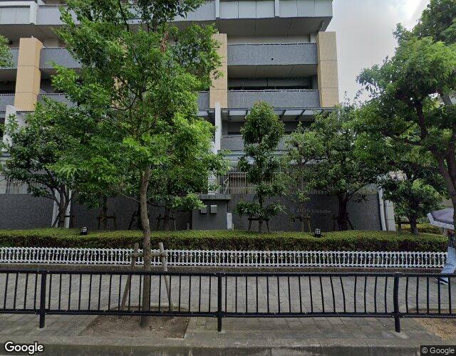 ゴールドエンペラー 左側からの外観