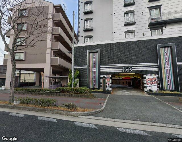 Hotel Iris 左側からの外観