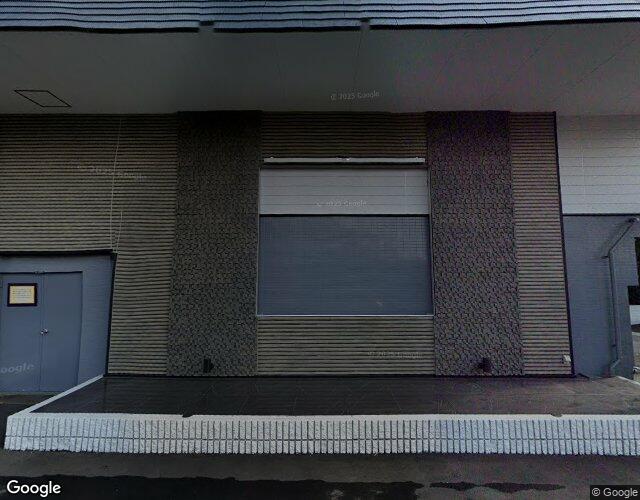 SHASHA（大東店） 右側からの外観