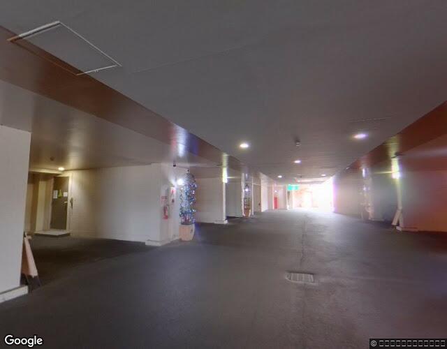 HOTEL Satis（和泉） 裏側からの外観