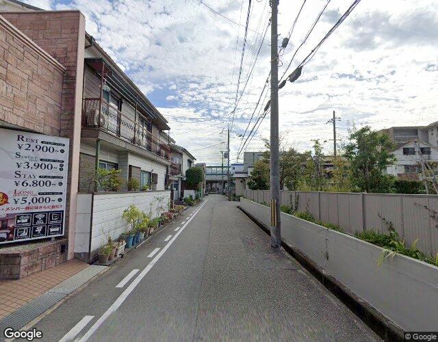 ホテル ネグレスコ 裏側からの外観
