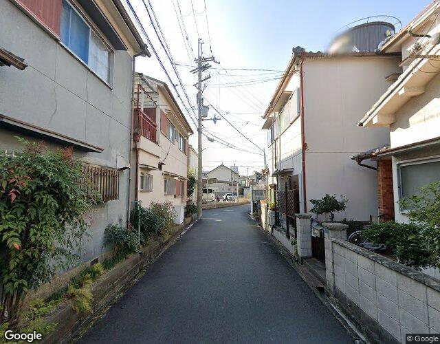 セイントステラ 左側からの外観