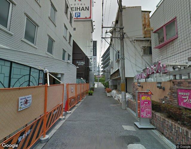 ホテル フルフル 左側からの外観