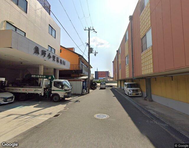 Stylish River 右側からの外観