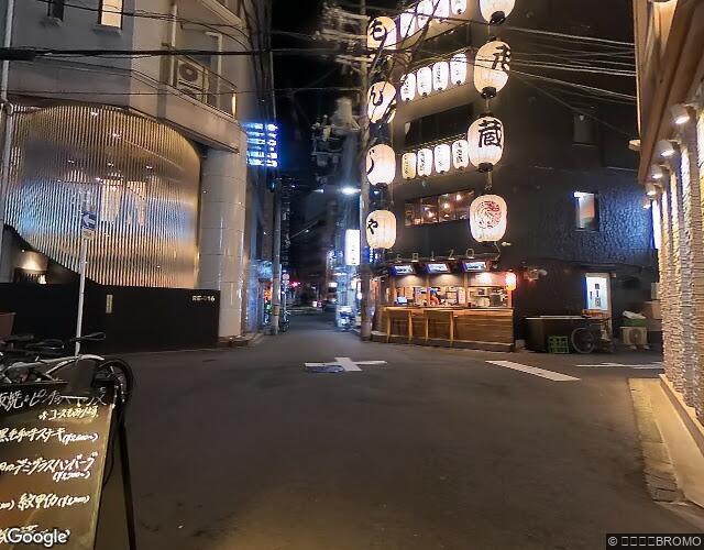 Maria・Theresia（マリア・テレジア） 難波店 右側からの外観