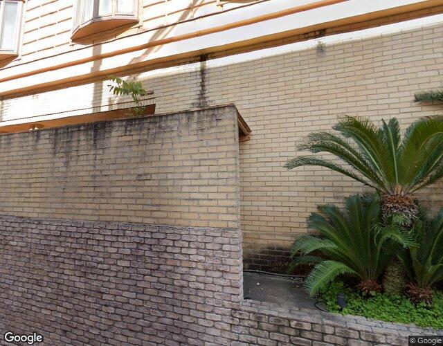 AURA RESORT 1号館・2号館 香芝店 右側からの外観