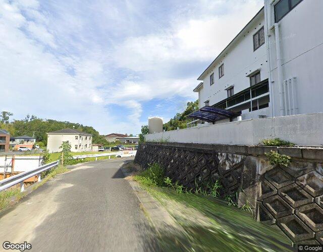 ホテルROCCO (ロッコ) 右側からの外観