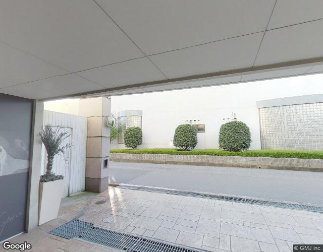 HOTEL DRAPE 左側からの外観