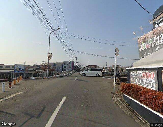 ジュエル・エレガンス東大阪店 左側からの外観