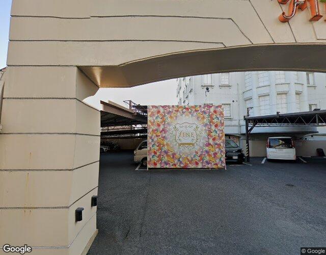 パルクス 裏側からの外観