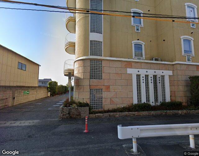 HOTEL CRYSTAL 裏側からの外観